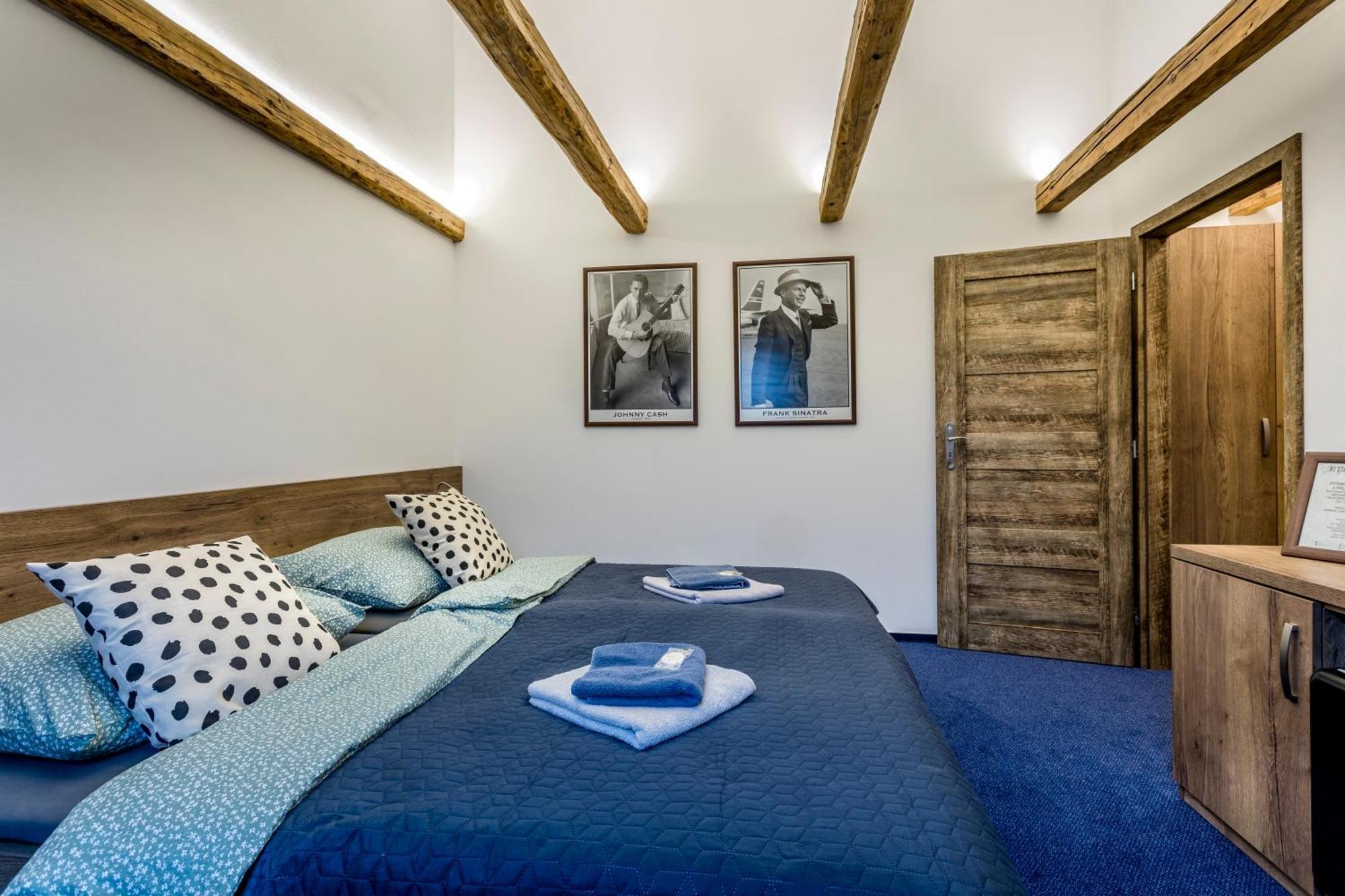 Restaurace Stara Lipa Hotel Česká Lípa Екстериор снимка