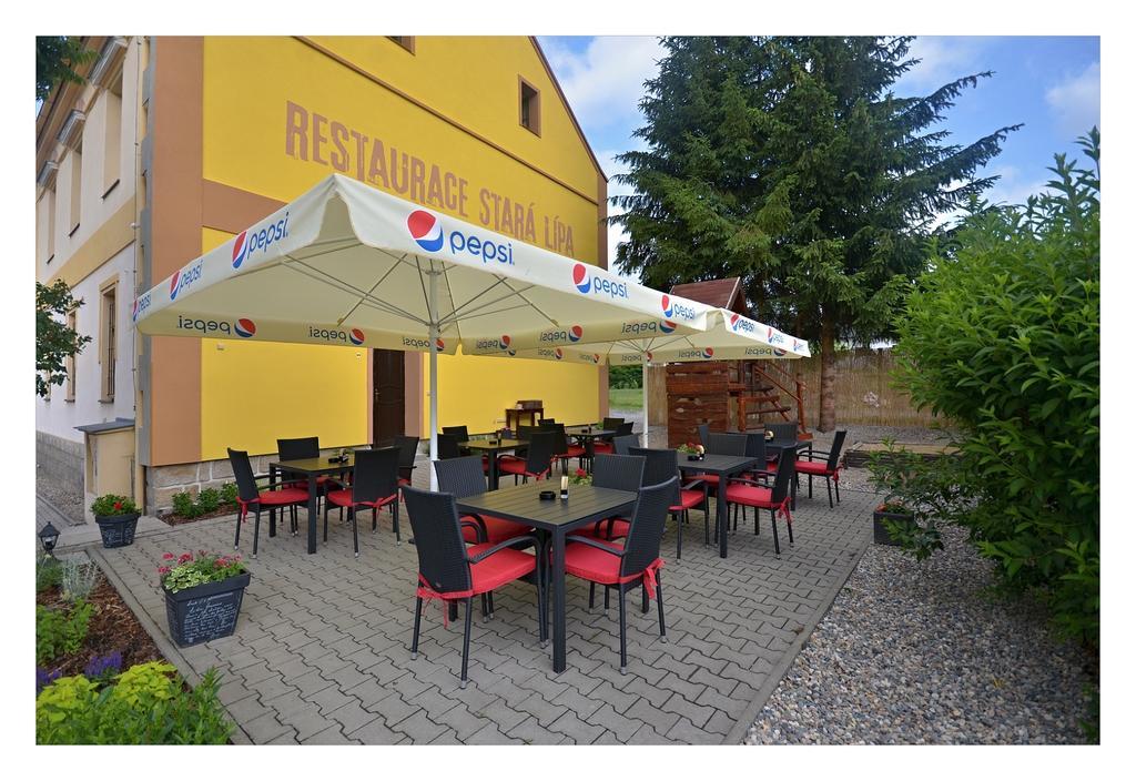Restaurace Stara Lipa Hotel Česká Lípa Екстериор снимка